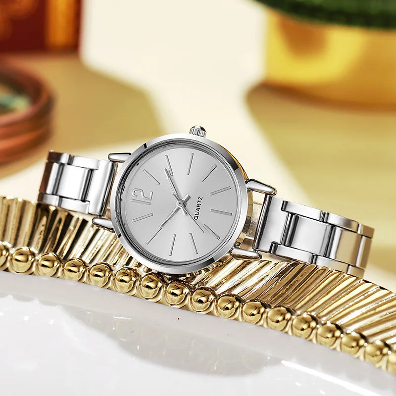 Women Luxury Watch set of 2 pcs Simple Dial Hollow Strap Fashion Gold Bracelet