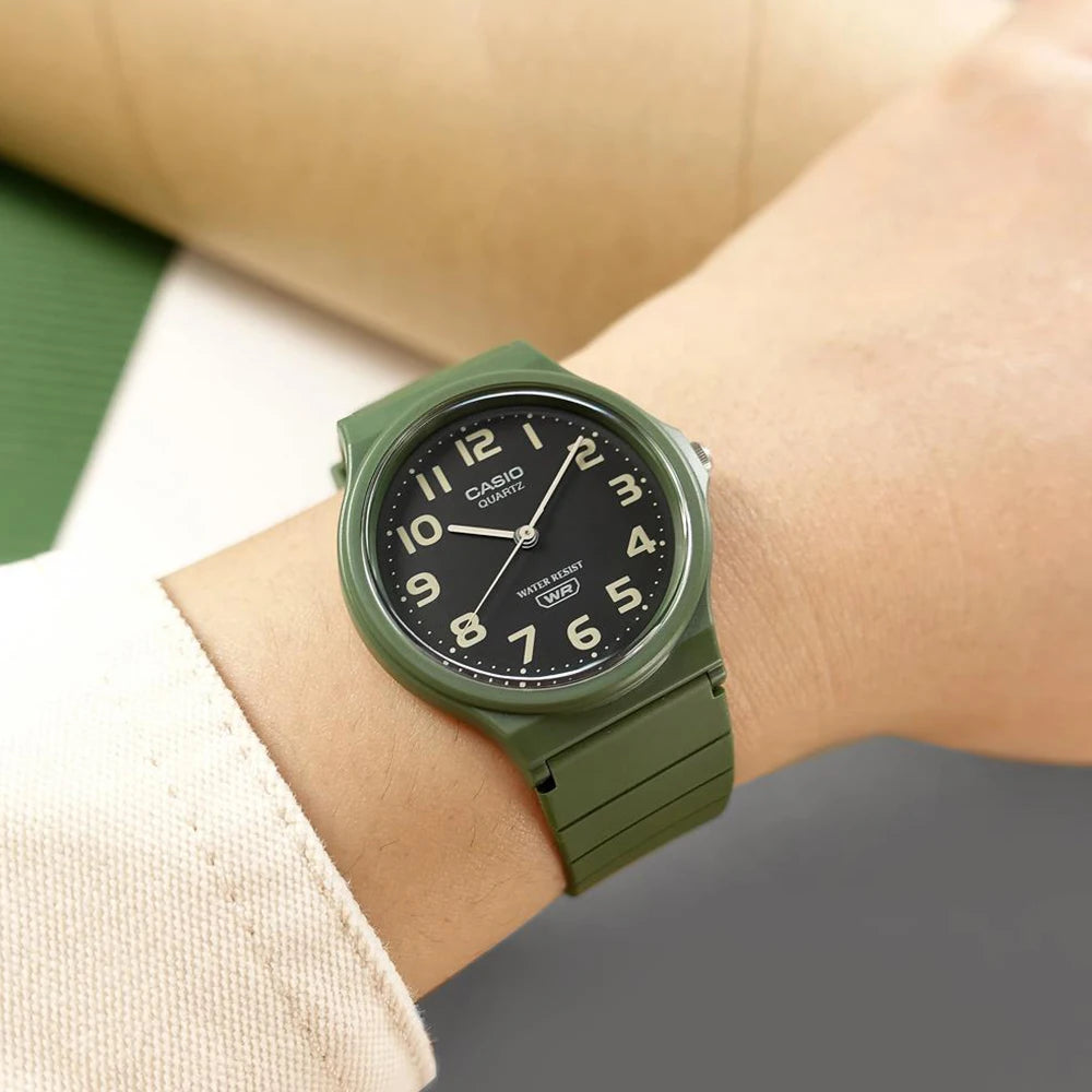 Casio Quart Casual watch for Women and Men Water Resistant