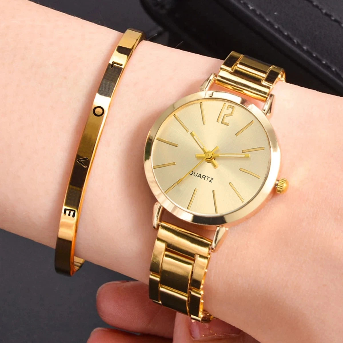 Women Luxury Watch set of 2 pcs Simple Dial Hollow Strap Fashion Gold Bracelet